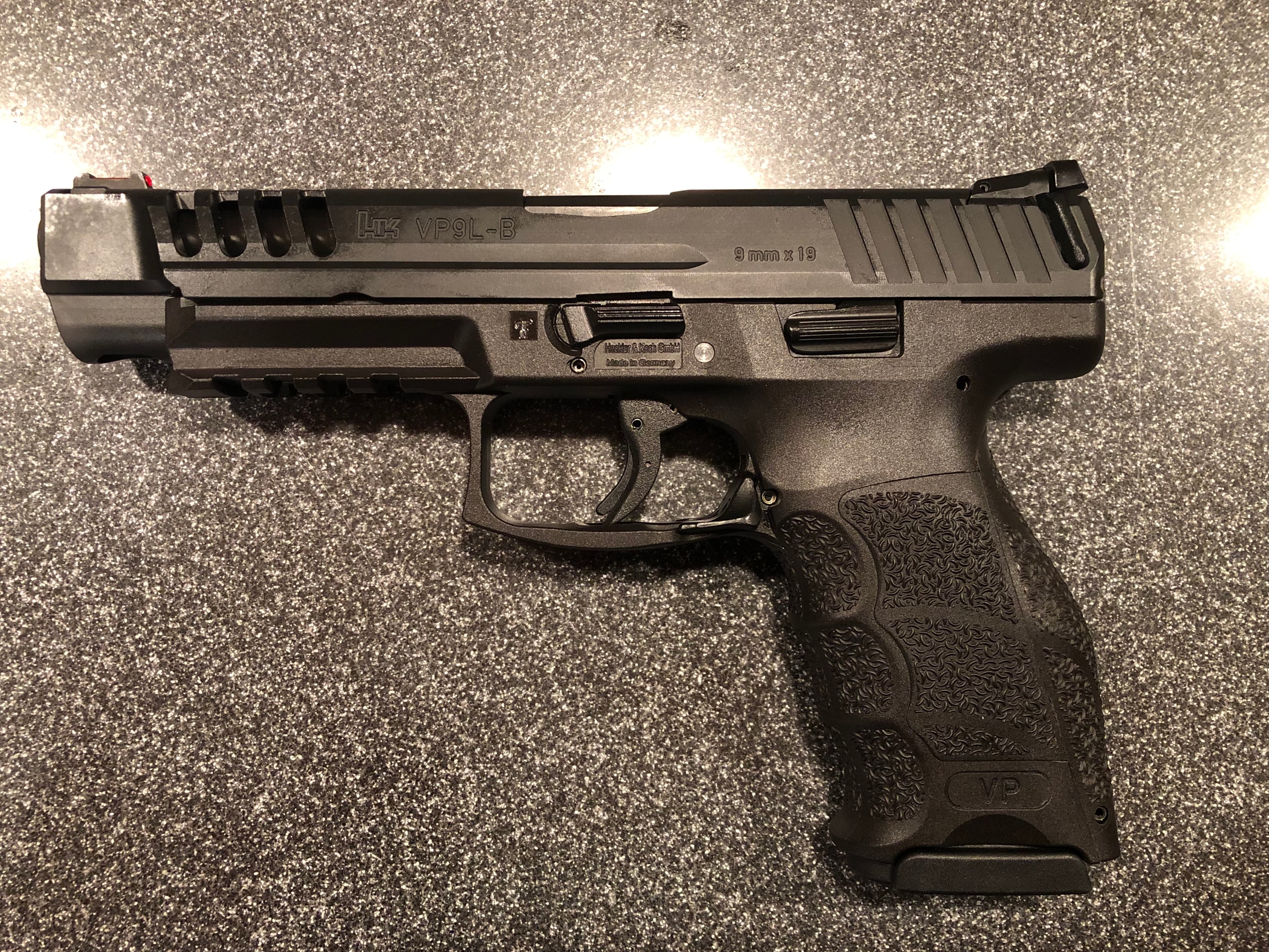 HK VP9